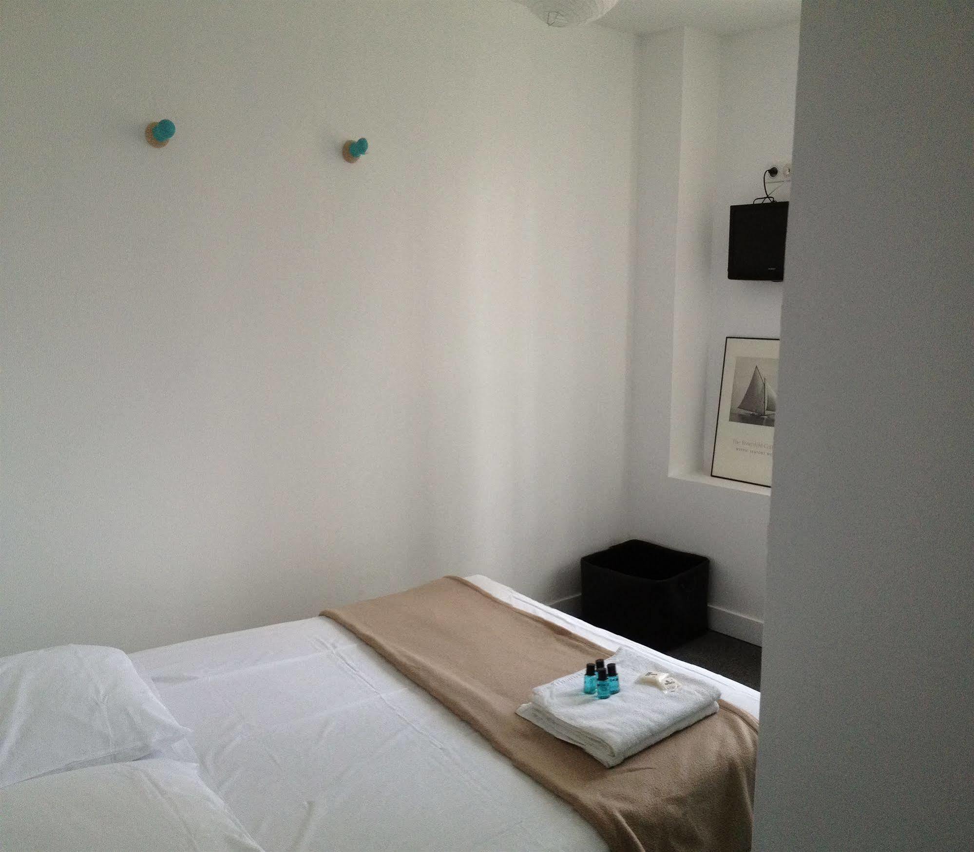 ז'ואן-לה-פינס Hotel De La Pinede מראה חיצוני תמונה